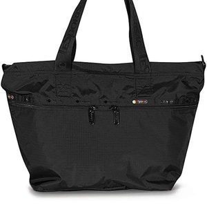 Giggle Diaper Bag or Tote